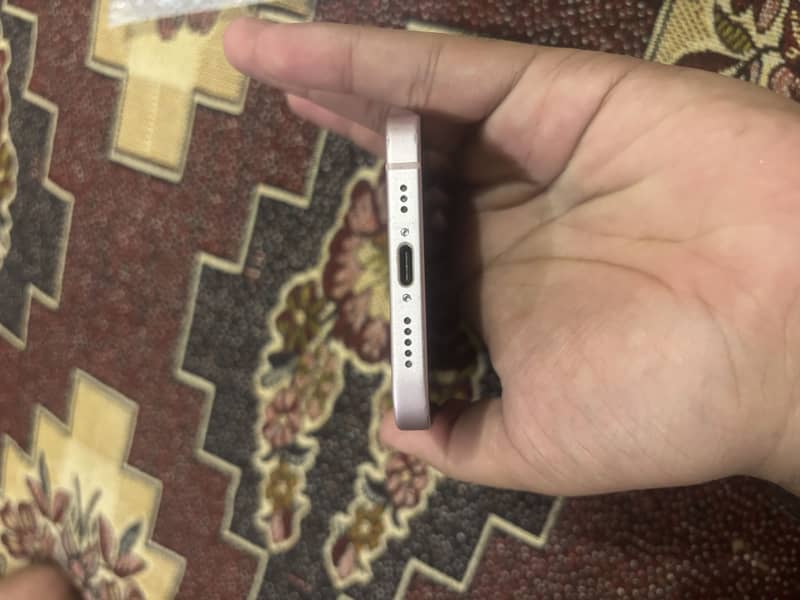 Apple iPhone 15 1