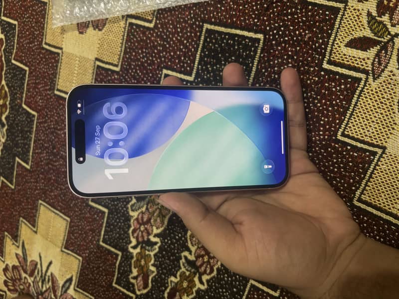 Apple iPhone 15 2
