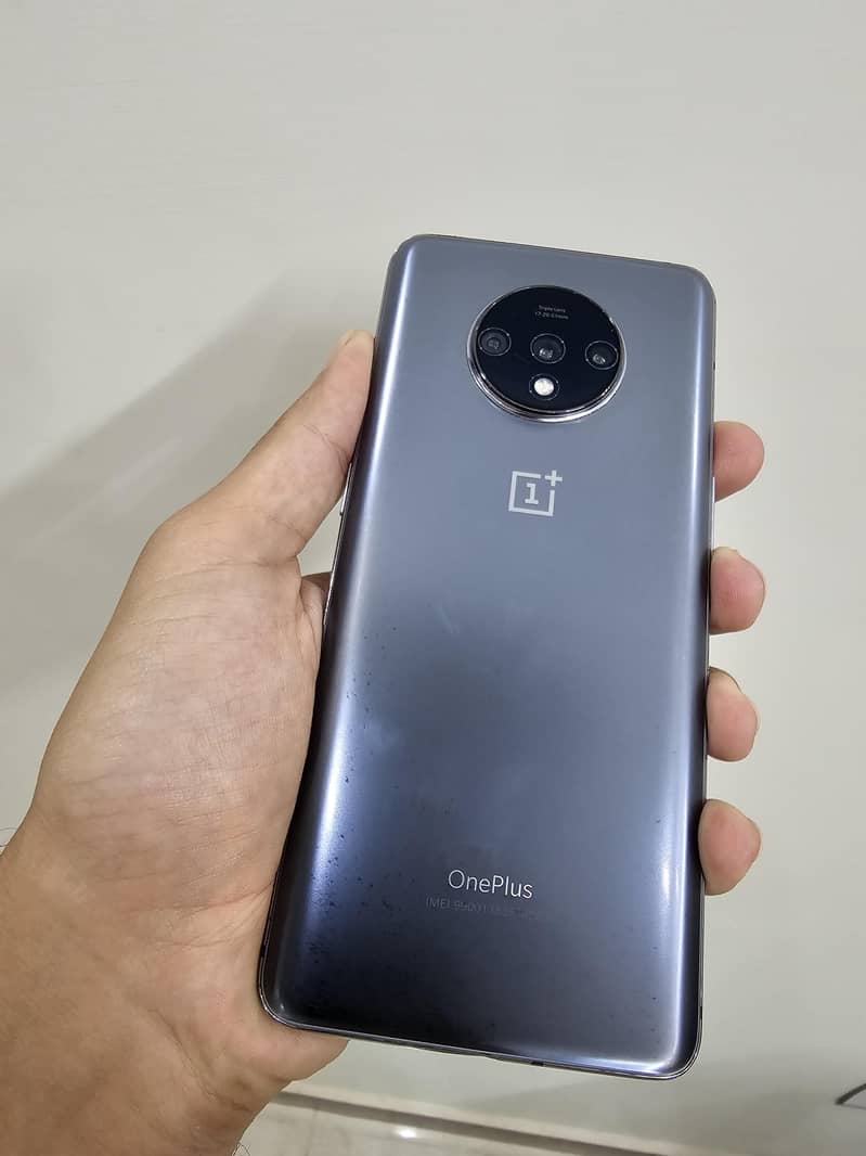 One Plus 7T 1