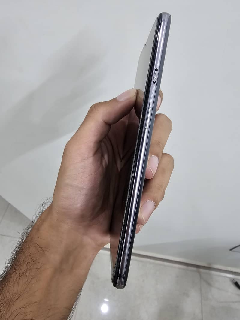 One Plus 7T 5