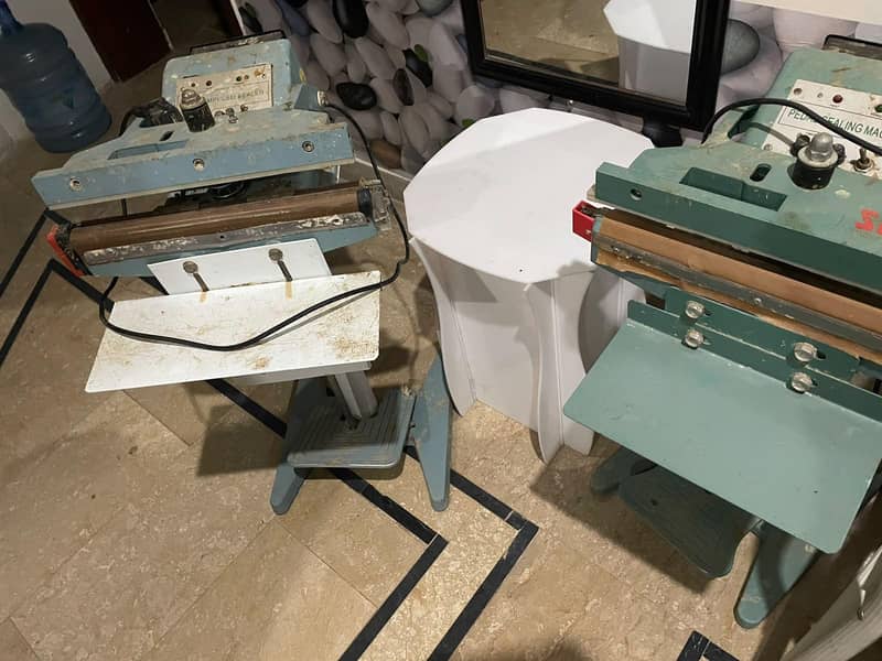 Sealing/packing machine 0