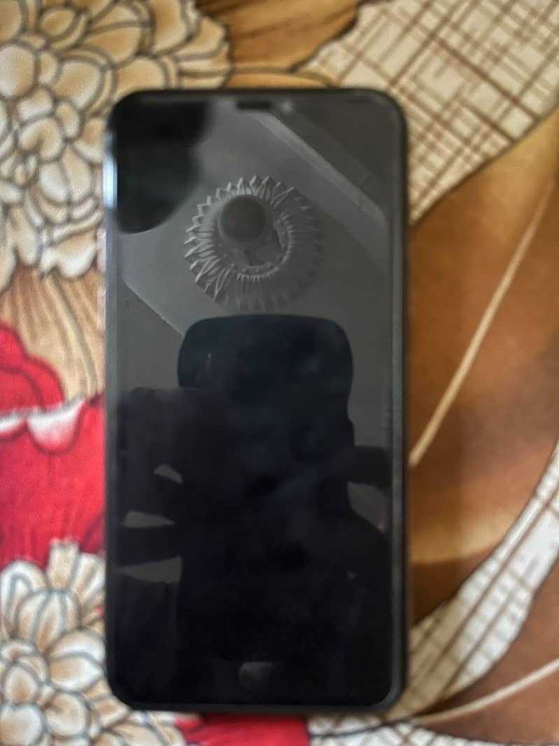 Apple iPhone 11 Pro 2