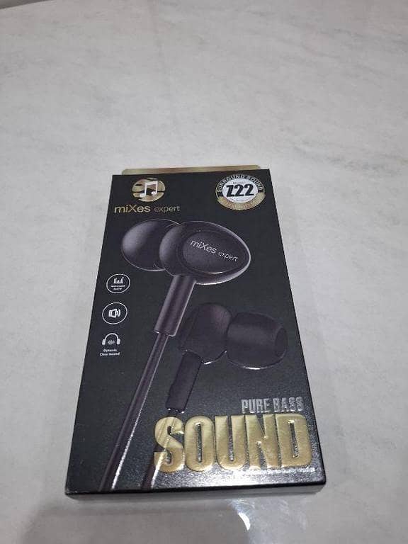 Buy Best Handsfree in PakistanTJmart. pk https://www. tjmart. pk Buy Wired Handsfree in Pakistan Super base hande free bes sound Quailty and comfortable