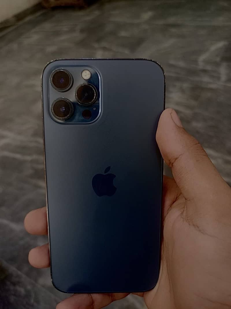 Apple iPhone 12 Pro Max 2
