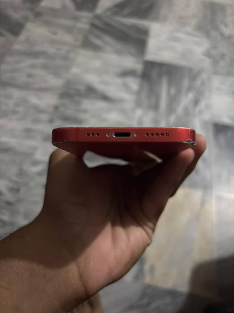 Apple iPhone 12 3
