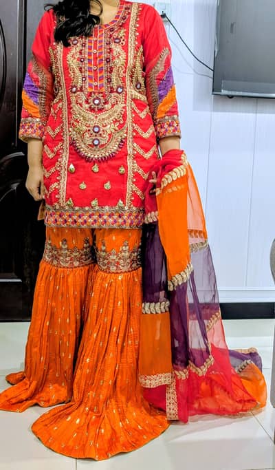 Short kurti with farshi garara for mehndi and party events