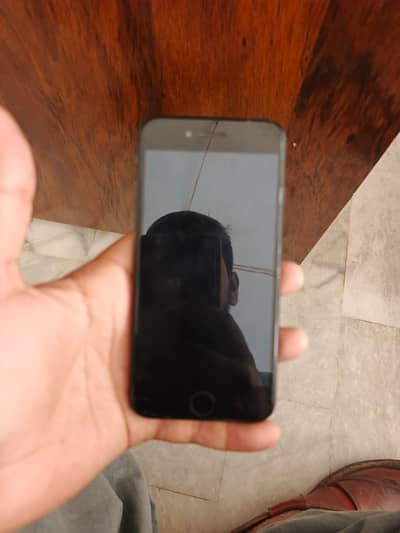 Apple iPhone 7