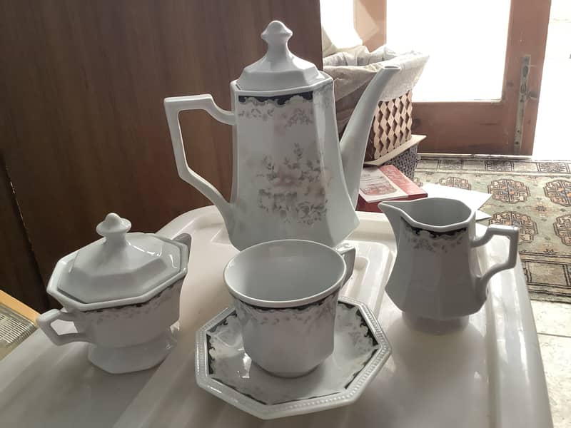 Dinner Sets Exclusive 1