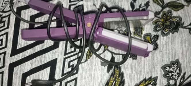 hair straightener