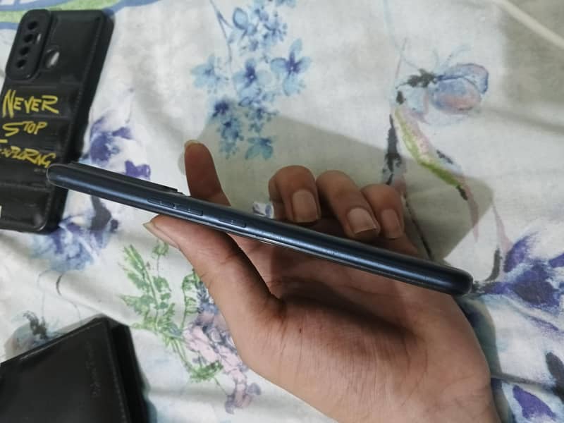 Tecno CAMON 17P 3