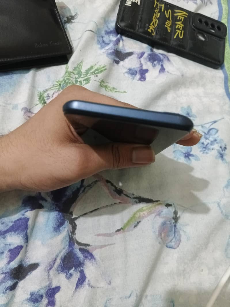 Tecno CAMON 17P 4