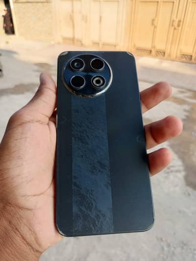 Tecno SPARK 30 Pro