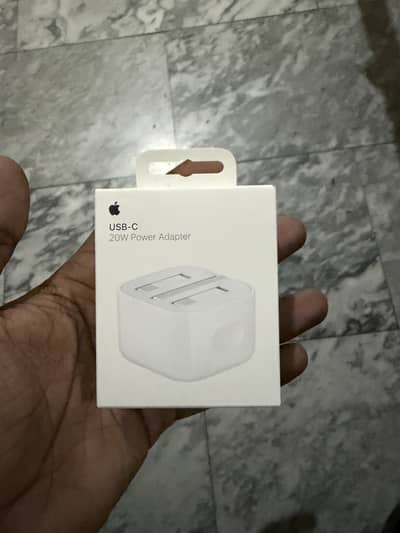 Apple Original 20W charger Available