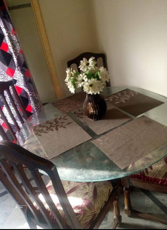 Dining table 4