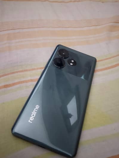 Realme GT 6