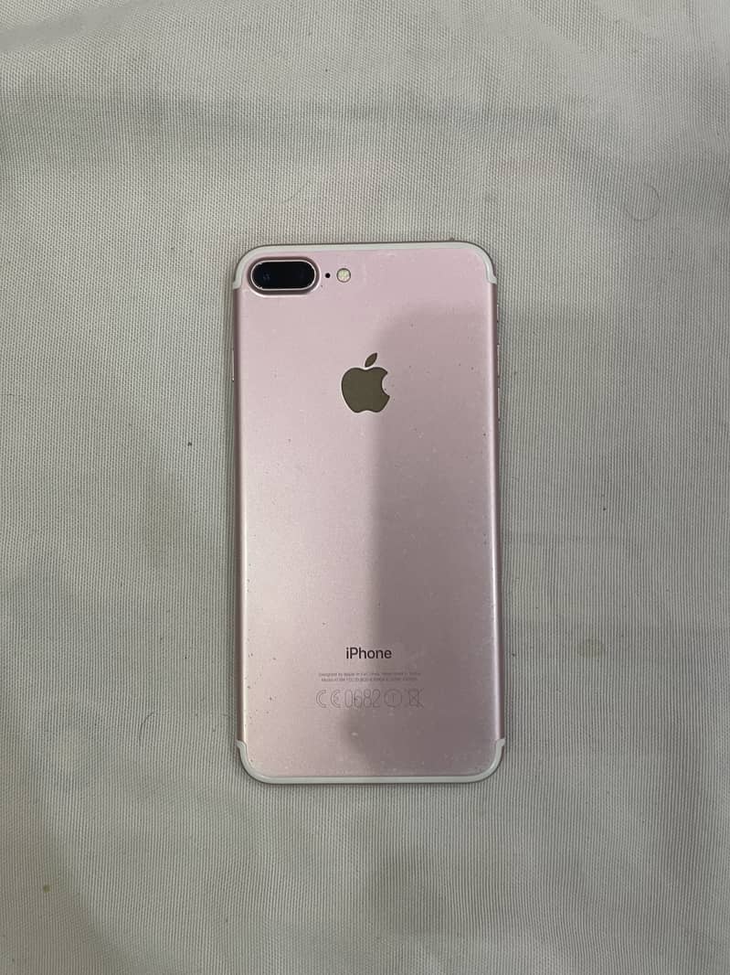 Apple iPhone 7 Plus 0