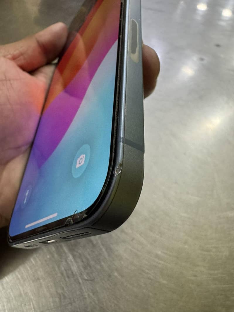 Apple iPhone 14 plus 3