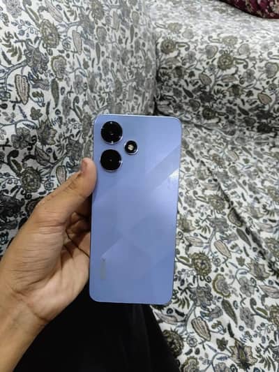 Infinix Hot 30 Play