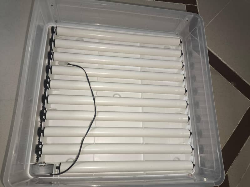 automatic incubator 1