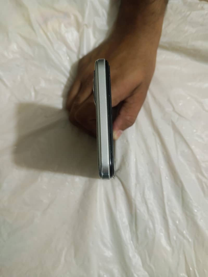 Infinix Note 11 4