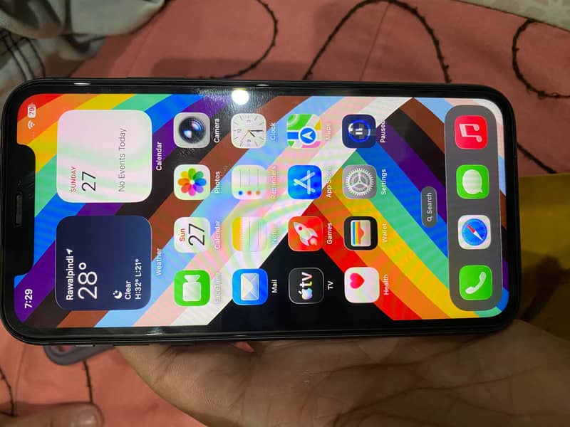 Apple iPhone 11 6