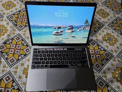 Mac Book Pro 8/256