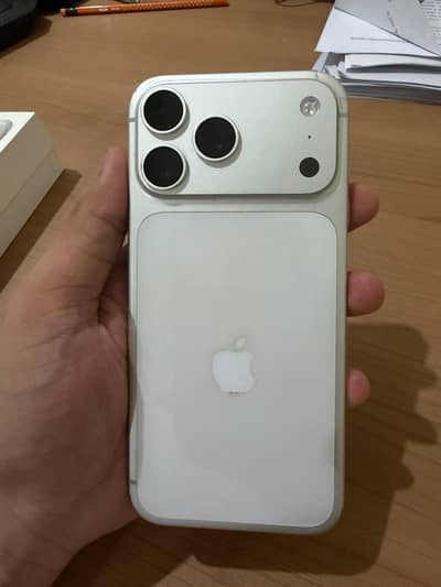 Apple iPhone 17 Pro Max