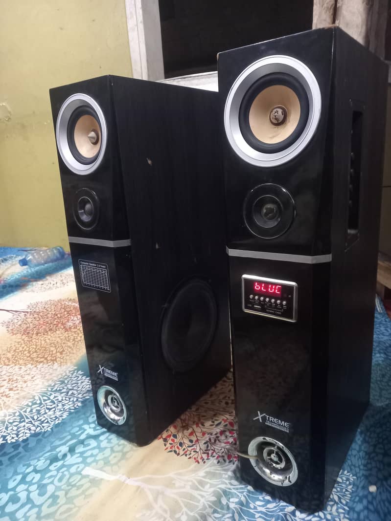 speaker 2.0 tower 0