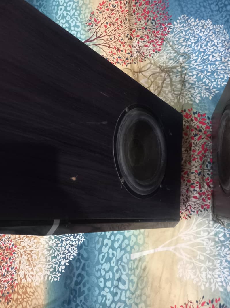 speaker 2.0 tower 4