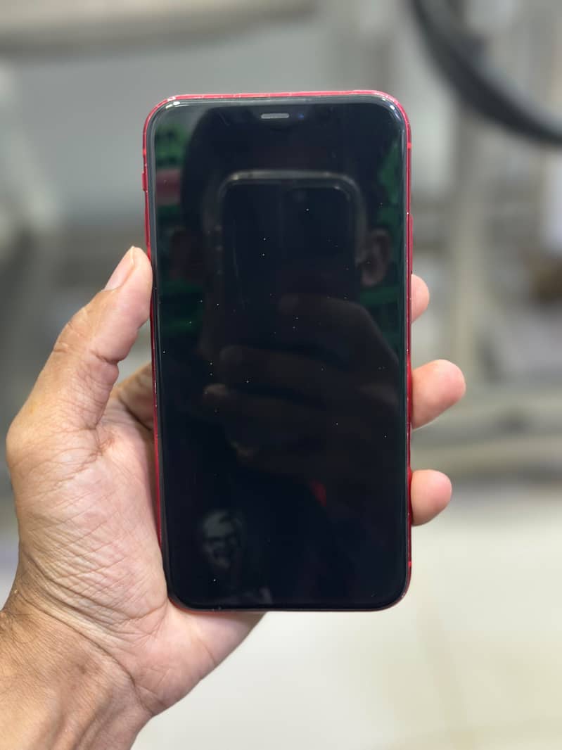 Apple iPhone 11 3