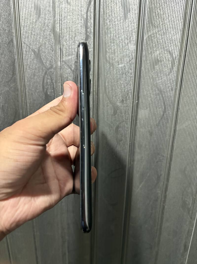 One Plus 10T 3