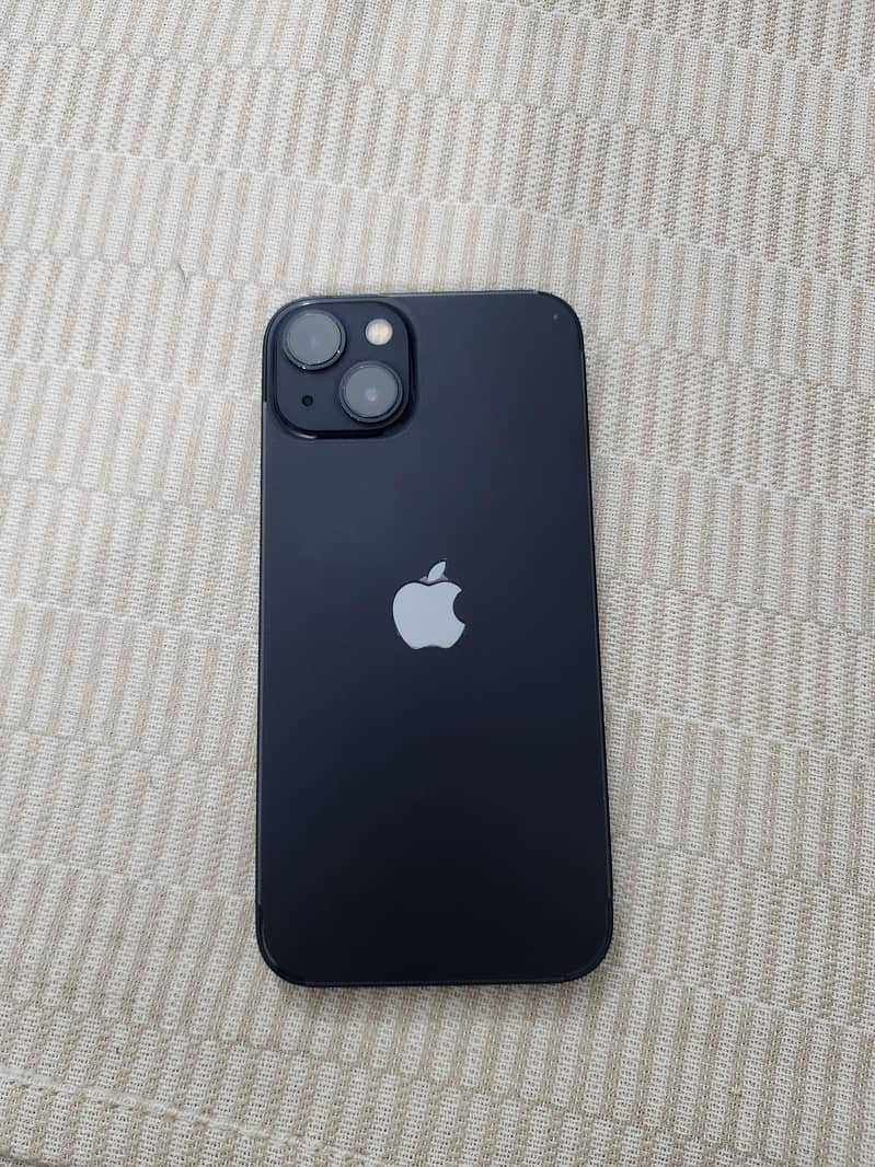 Apple iPhone 13 0