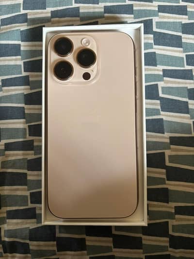 Apple iPhone 16 Pro Max