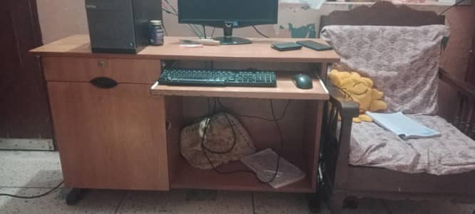 Computer Table , Study table only for sale great quality