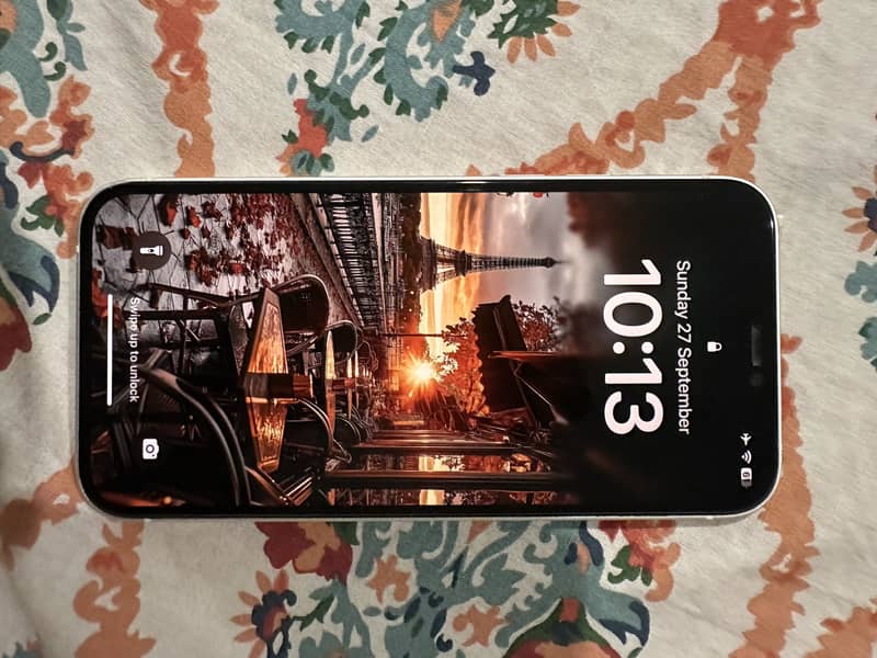 Apple iPhone 12 5