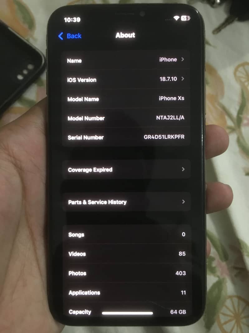Apple iPhone XS 4