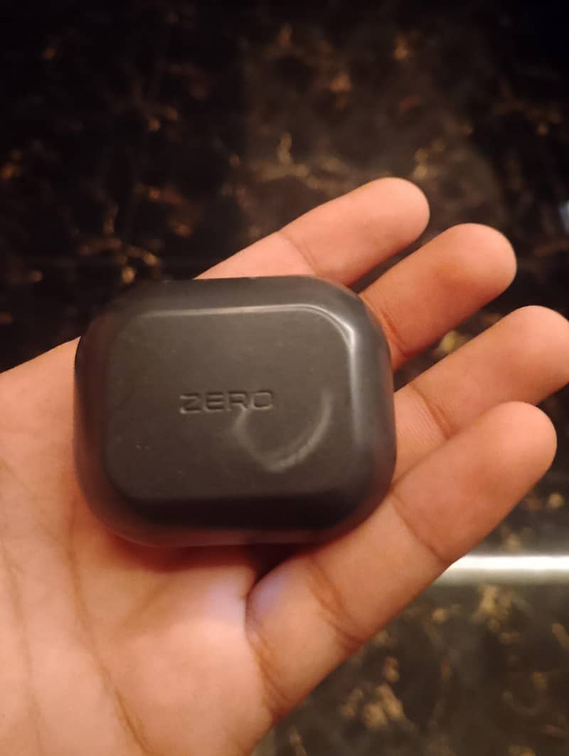 Zero, Air buds 0
