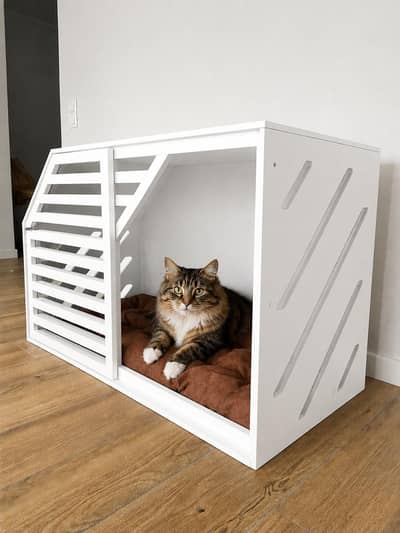 Customize Wooden Cat House
