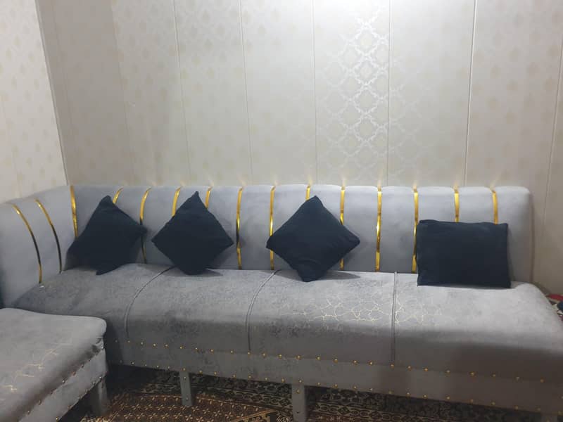 corner sofa 1