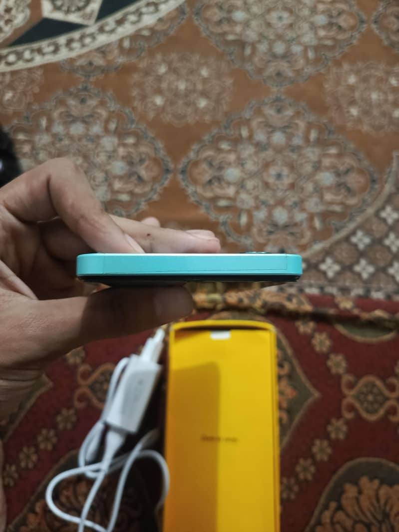 Realme C51 5