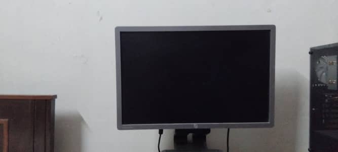 HP EliteDisplay E241i 24-Inch IPS LED Monitor