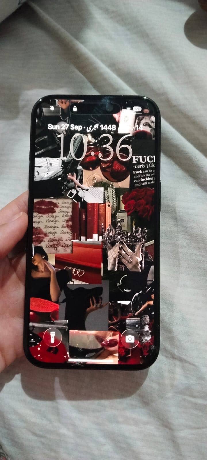 Apple iPhone 16 0