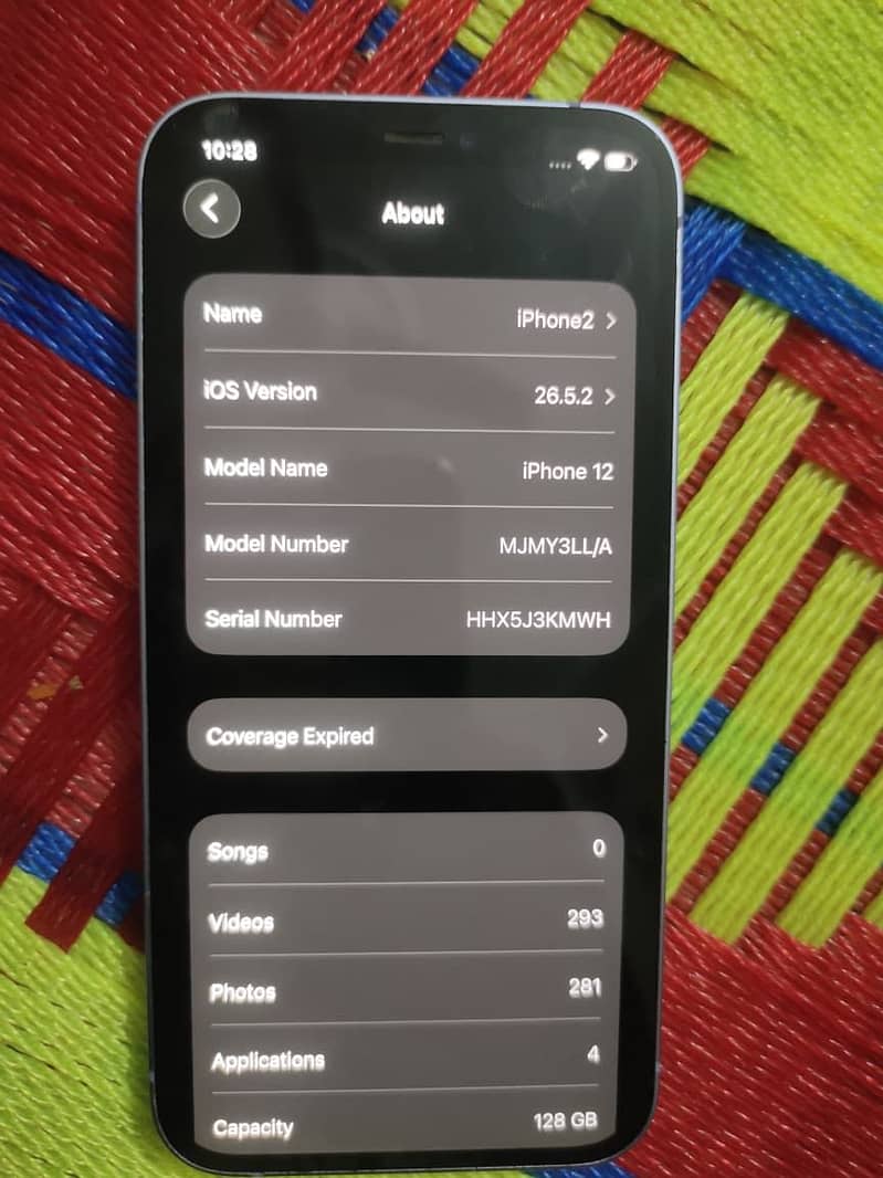 Apple iPhone 12 4
