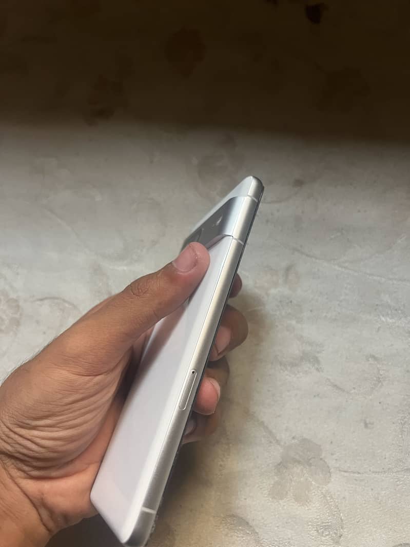 Google Pixel 7 3
