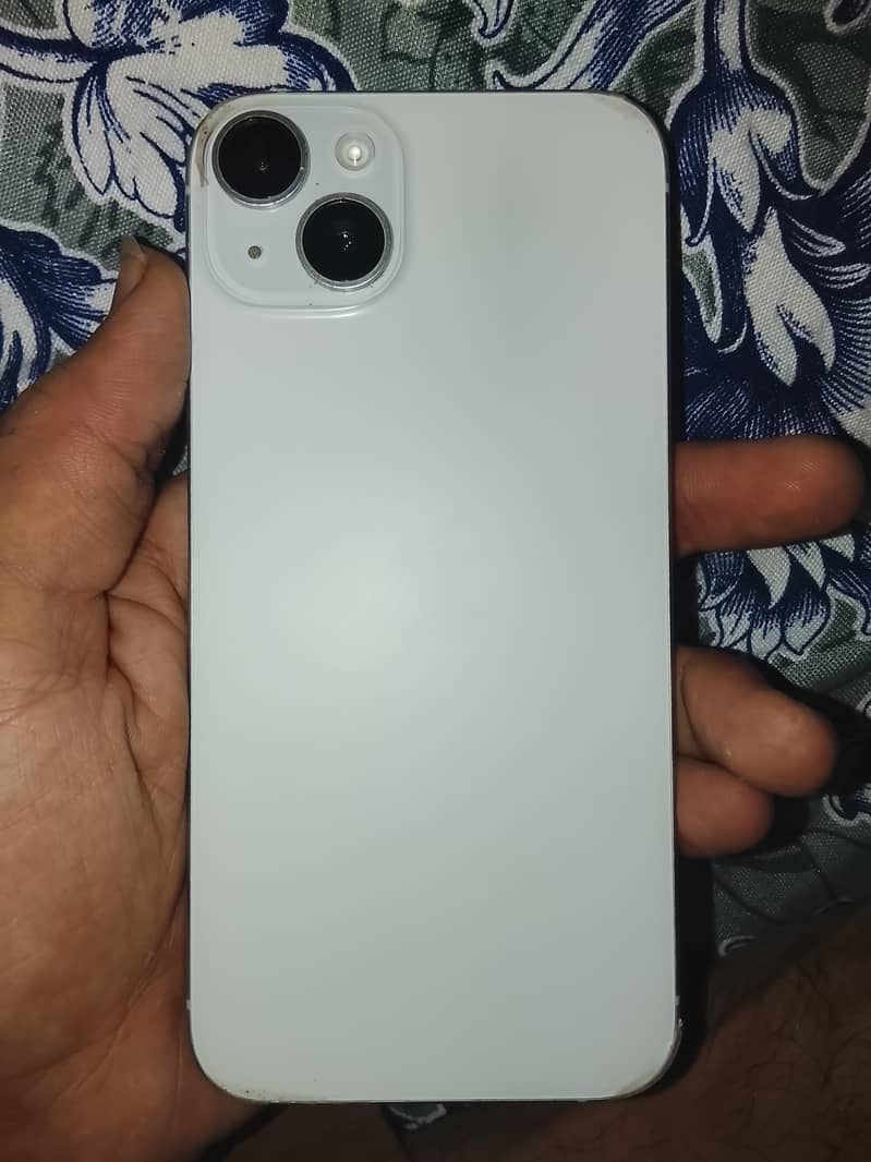 Apple iPhone 15 plus 1