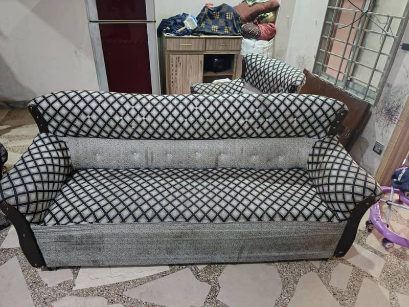 Sofa set 0