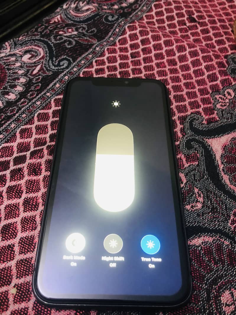 Apple iPhone 11 1