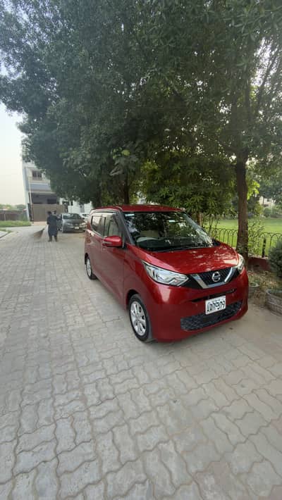 Nissan Dayz X varient push start