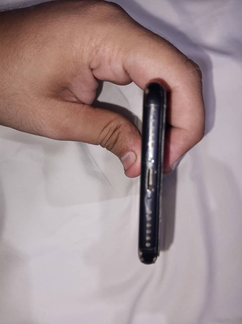 Apple iPhone 7 5