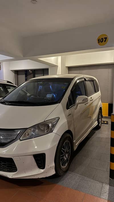 Honda Freed 2012